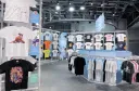 독보적 에고 표출하는 홀로라이브 티셔츠