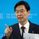 조경태 '.징계?…李와 골프 친 중진, 징계하는지 보겠다'