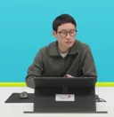 “저건 하루종일 씹덕가지고 싸우는 용사님?!”