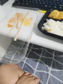 편의점 도시락 유통기한 지닌거 받았네