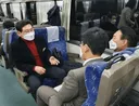 윤석열 열차 좌석 구둣발 기억하시죠?