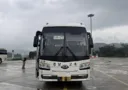 고속버스서 몸 불편한 승객 용변 실수...운전기사 행동에 '감동'