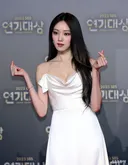 이성경, 폭우 피해에 5000만원 쾌척…누적 기부금 2억원