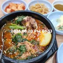 강북 탑2..감자탕: 돼지뼈로 소고기 보신탕 맛을 내는집