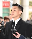 '마약 집유' 유아인, 새 소속사 찾았다…