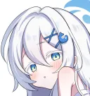 블루아카)수영에 특화된 유선형 몸매