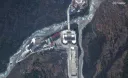 네팔 산사태 전후 위성사진 비교
