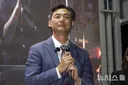 ' 명예훼손' 모스탄, 출국정지 연장에 출입국법 위헌심판 신청