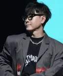 횐님덜,,,,가수 이승환이,,,,왁스 광고 찍으며,,,뭐라 한지 아십니까,,,,,