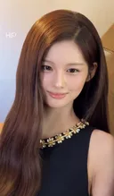 얼굴 너무 비현실적인 오늘자 설윤