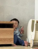 엄마 몰래 과자 먹는거 꿀 맛~