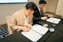 [포착] 백종원, 한국서 뜸하더니 빽다방 대만 진출 계약 사인 근황