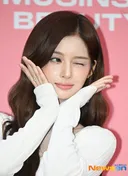 설윤 오늘자 살스 사진