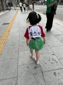 아이들의 패션 센스는 정말 알다가도 모르겠습니다.
