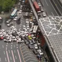 부산은 운전 할 때 자동차 잘 끼워주는 동네임