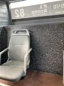 새로 나왔다는 버스 뒷자리