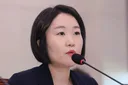 이대통령 연임 개헌 묻자 이소영 왜 논란인지 이해 안 돼. jpg
