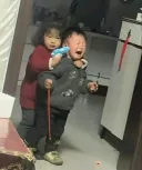 요구한 쵸콜렛만 내놓는다면 아무도 다치지 않아