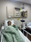 입원한 정청래 . 존경을 표한다 . 저런 것들과 홀로 싸웠으니 병 났지