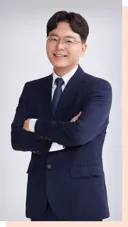 트릭컬) 3주년에 판사로 나온 두 변호사 프로필