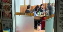 리센느) 회식 테이블 나눠앉음