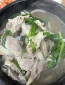 밥무료로 리필되는 국밥집 좋은듯