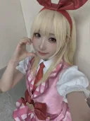 최애 캐릭터 코스프레하고 코믹월드까지 간 아이돌