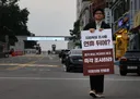 국방부 앞에서 1인 시위하는 한동훈
