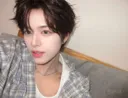 얼굴에 여백이 거의 없는 것 같은 신인 남돌