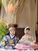 엔조이커플(임라라, 손민수) 쌍둥이 남매 돌사진들.jpg