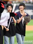 하이브 신인 걸그룹 오늘 시구사진