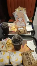 아침부터 햄버거 3개는 좀 무리였나