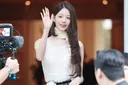 실시간 디올 2027 파리 패션쇼 참석한 장원영...twt
