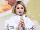 박나래 전 매니저, 결국 수의 입고 첫 재판…혐의는 '대부분 부인' [MD이슈]