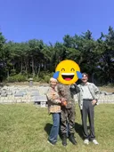 아버지 손자 영찬이가 오늘 군 복무를 무사히 마치고 제대했습니다.