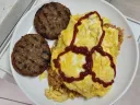 오무라이스에 케찹 뿌리고 주문 외우니까 맛있어지긴 하더라