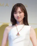 일본 축구스타 쿠보 타케후사와 결혼 하는 여배우 후쿠하라 하루카