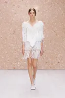전임자들 아카이브를 오마주했다는 끌로에 봄 신상