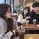 친구랑 카페에서 만나서 놀기로 했는데 말도없이 남친을 데려온다면?