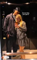 내한공연 때문에 한국 입국한 자라 라슨