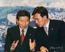 배신자는 평생 조롱속에 살아야죠