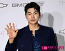 [공식] '사생활 구설' 이이경, 10개월 만에 복귀한다…제작진이 먼저 손 내밀어