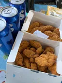 여의도 한강공원에서 치맥중이에요