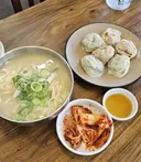 음식) 간만에 칼국수랑 만두 먹었네요