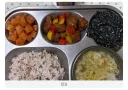 일본급식보고 우리애 유치원 점심급식 올려봄