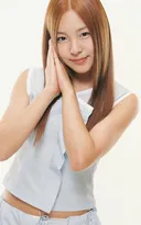 이수만 걸그룹 딱 한명만 갈색으로 염색시킨거 보아 떠올리게 의도한거같음