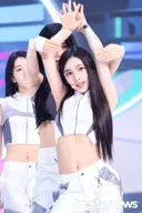 수박상 모아놓은것같다는 이수만 차기 여돌.jpg