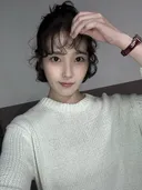 아이유 단발 했네요 ㄷㄷ