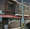 2층짜리 단독주택으로 이사가려합니다, 혹시 인테리어든, 무슨 공사든 작업이든 입주 전에 추천해 주실게 있을까요? (집사진 첨부)