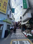 한국 골목인데 싹다 외국인인 이유